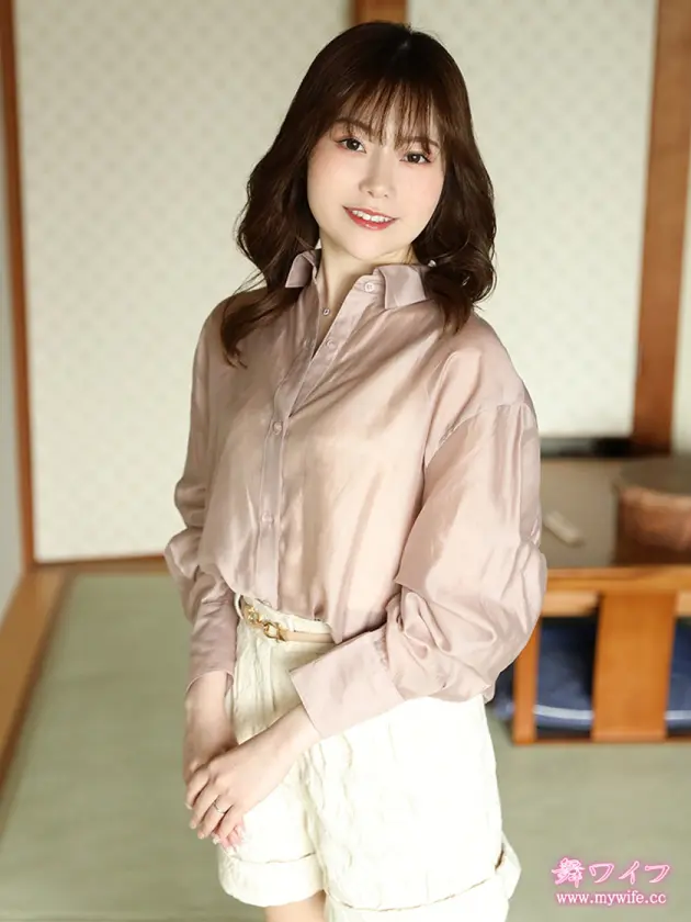 秋元さちか | 衝撃の化学反応！人妻と巨乳 映像スチル-1
